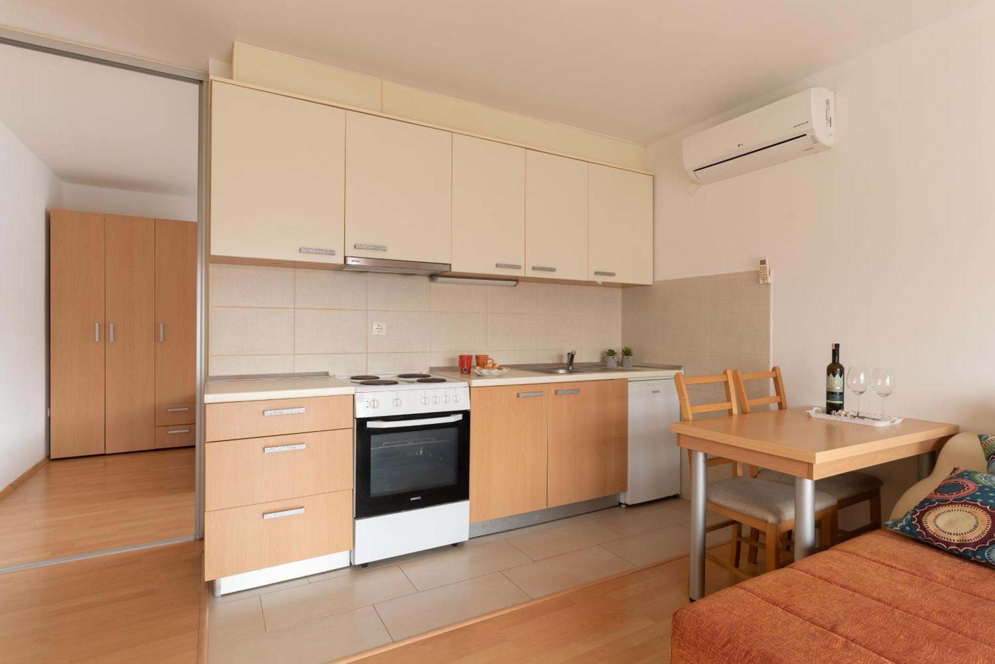 Pure Sky Apartments - With Pool Mostar Bagian luar foto