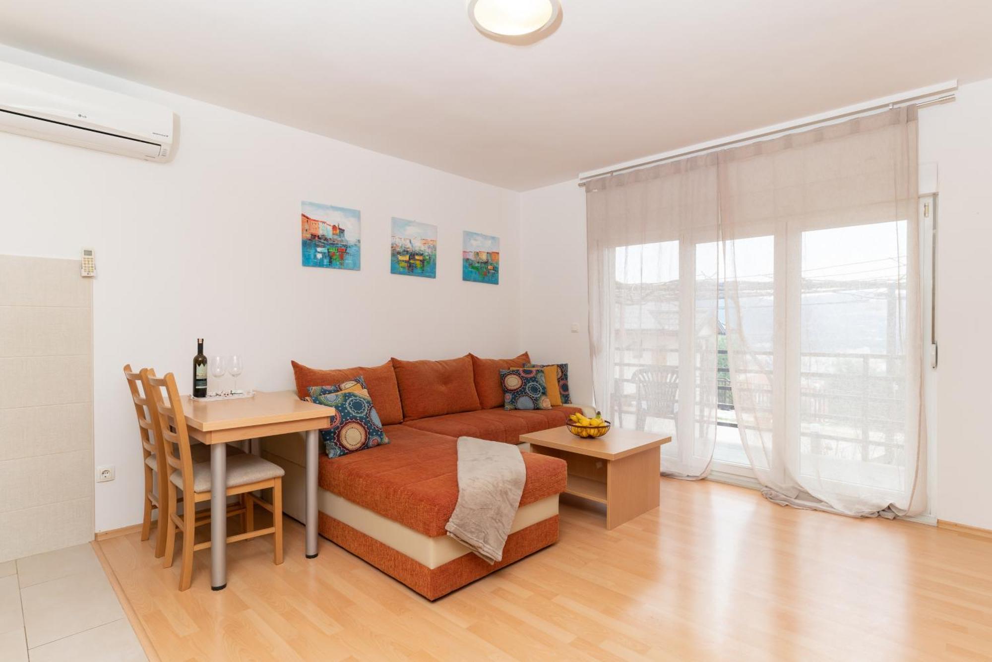 Pure Sky Apartments - With Pool Mostar Bagian luar foto
